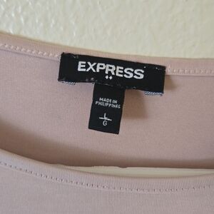 Express Crewneck Super Soft T sz L